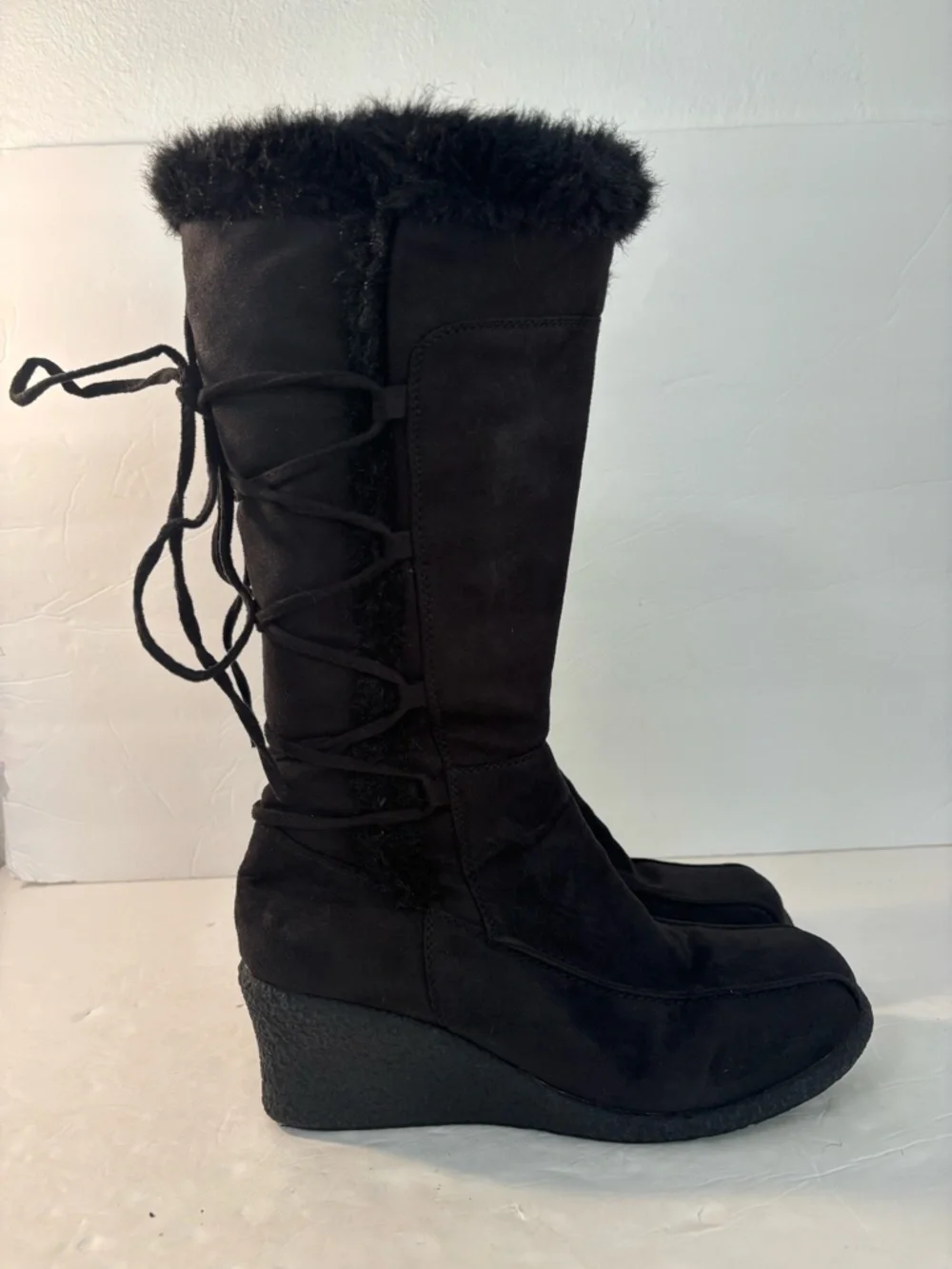 TRAFFIC Black Faux Suede Winter Boots Size 10